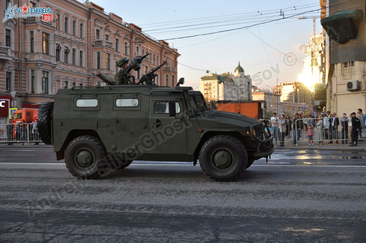 Victory_day_parade_2014_0096.jpg