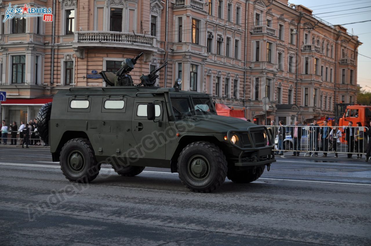 Victory_day_parade_2014_0103.jpg