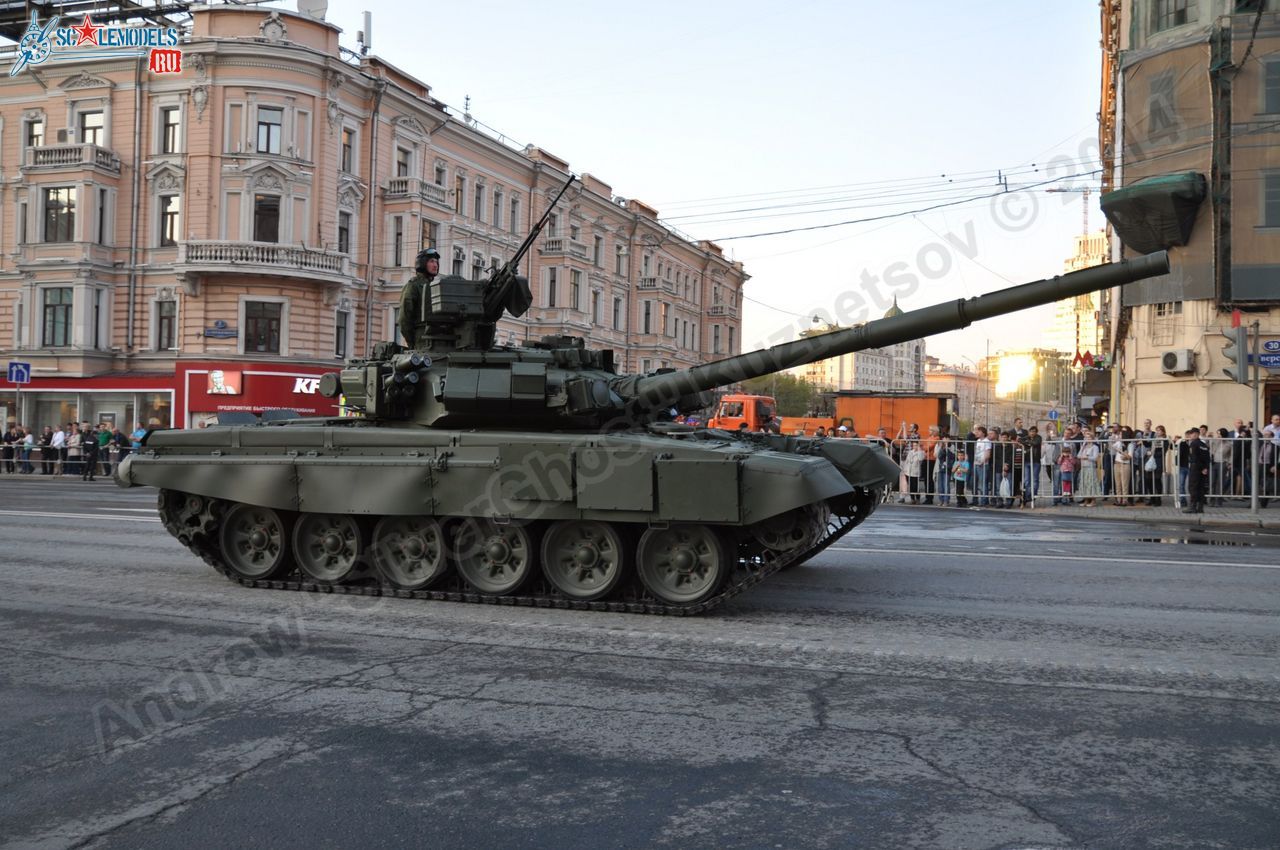 Victory_day_parade_2014_0157.jpg