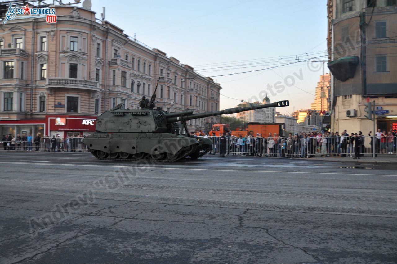 Victory_day_parade_2014_0206.jpg