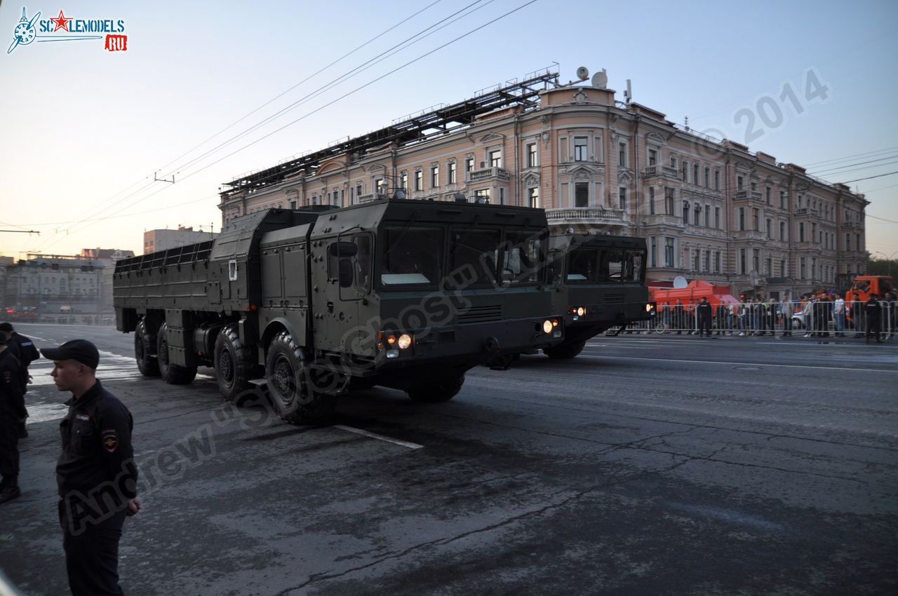 Victory_day_parade_2014_0217.jpg