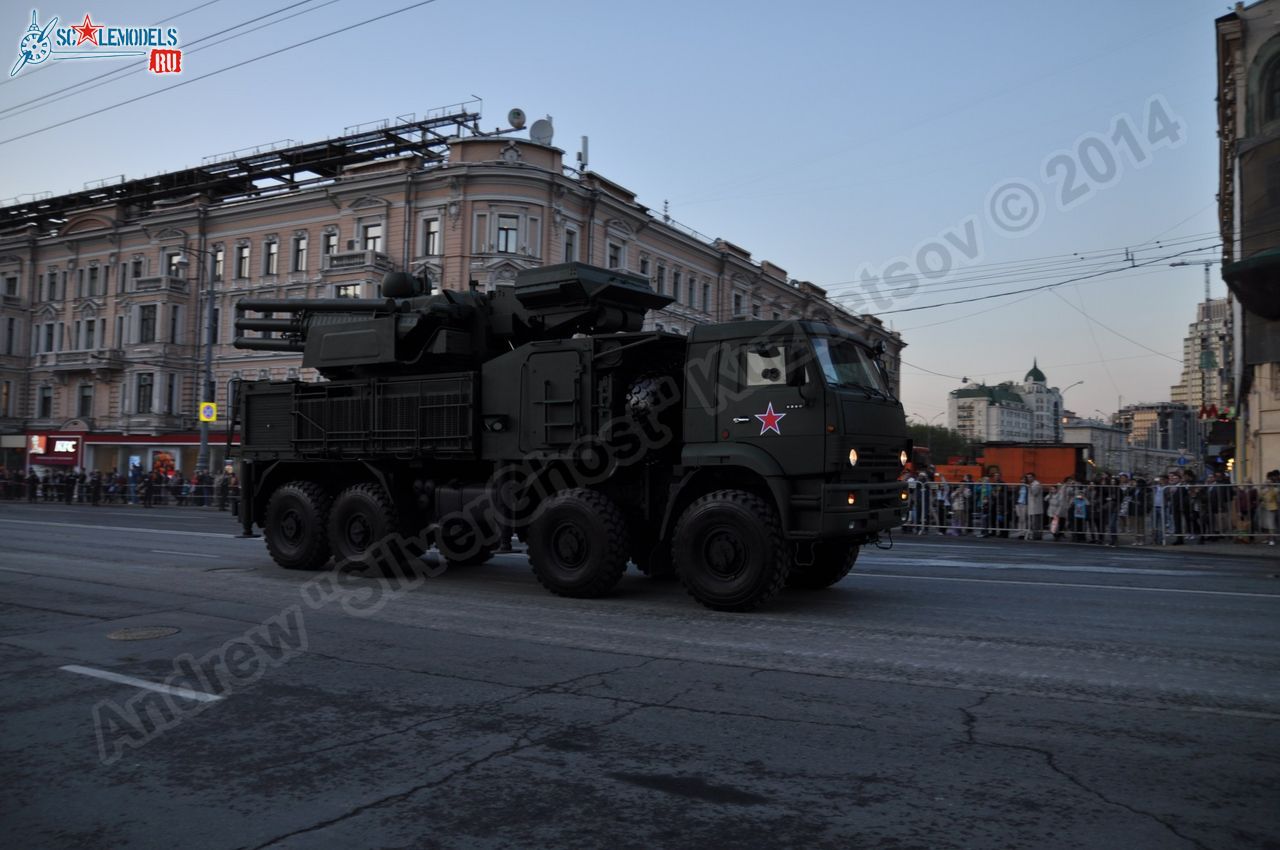 Victory_day_parade_2014_0249.jpg