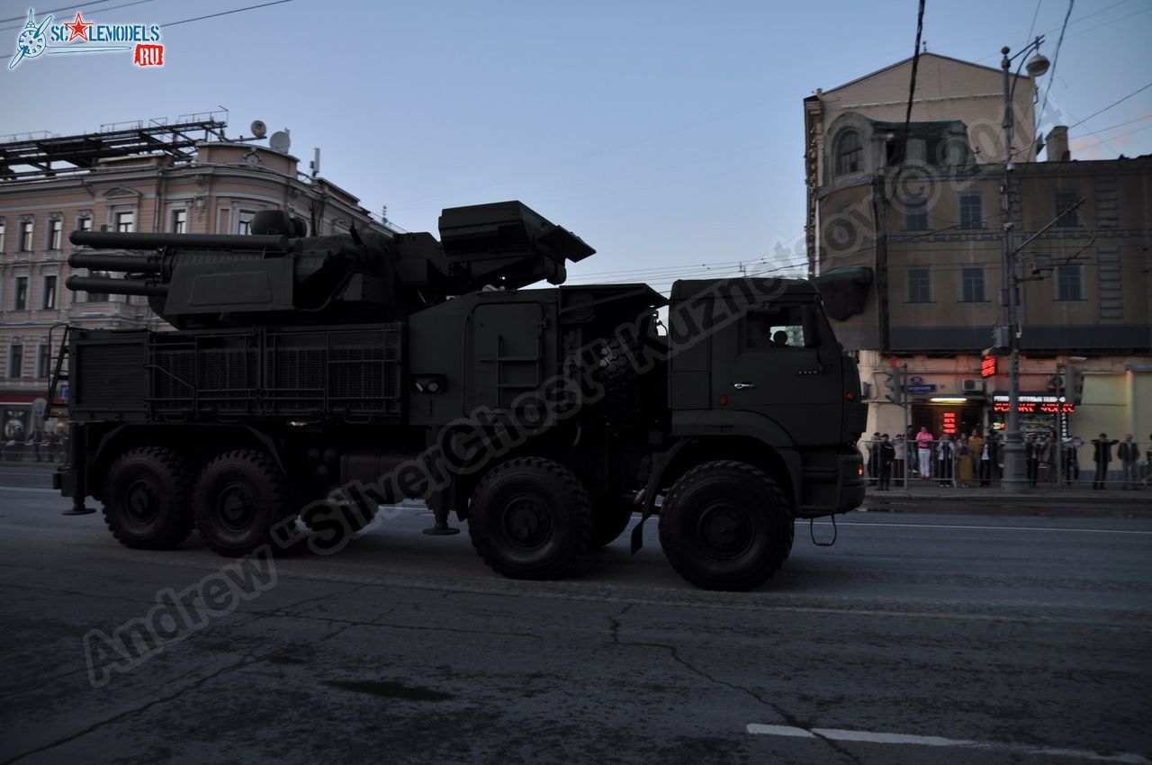 Victory_day_parade_2014_0255.jpg