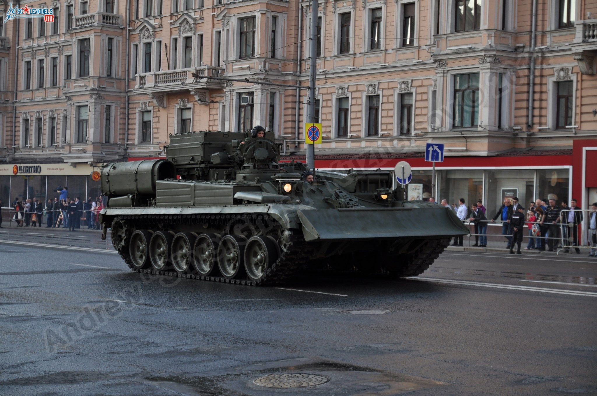 Victory_day_parade_2014_0003.jpg