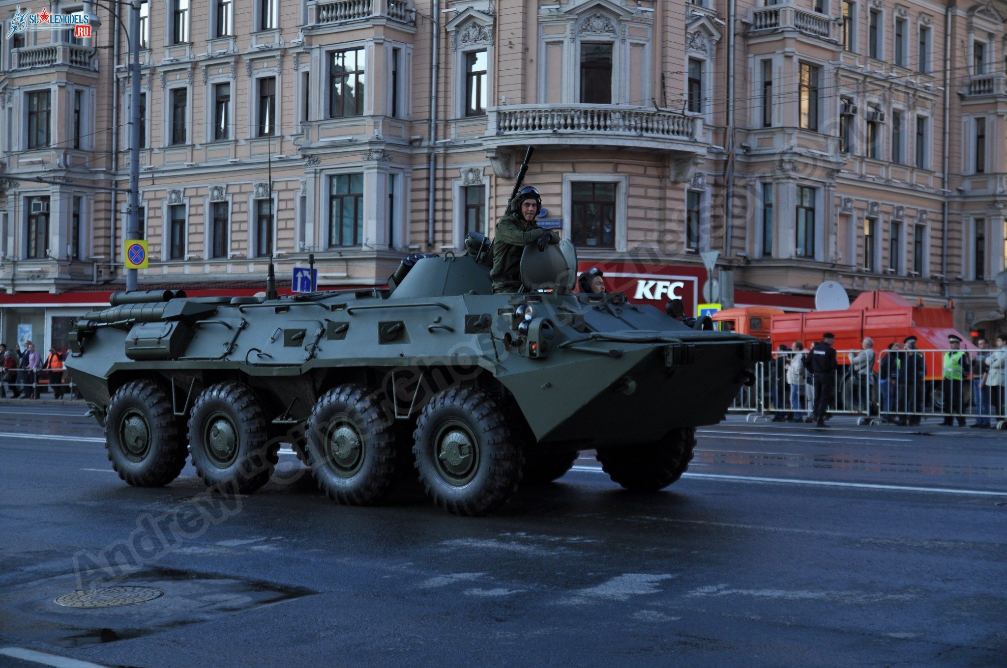 Victory_day_parade_2014_0055.jpg