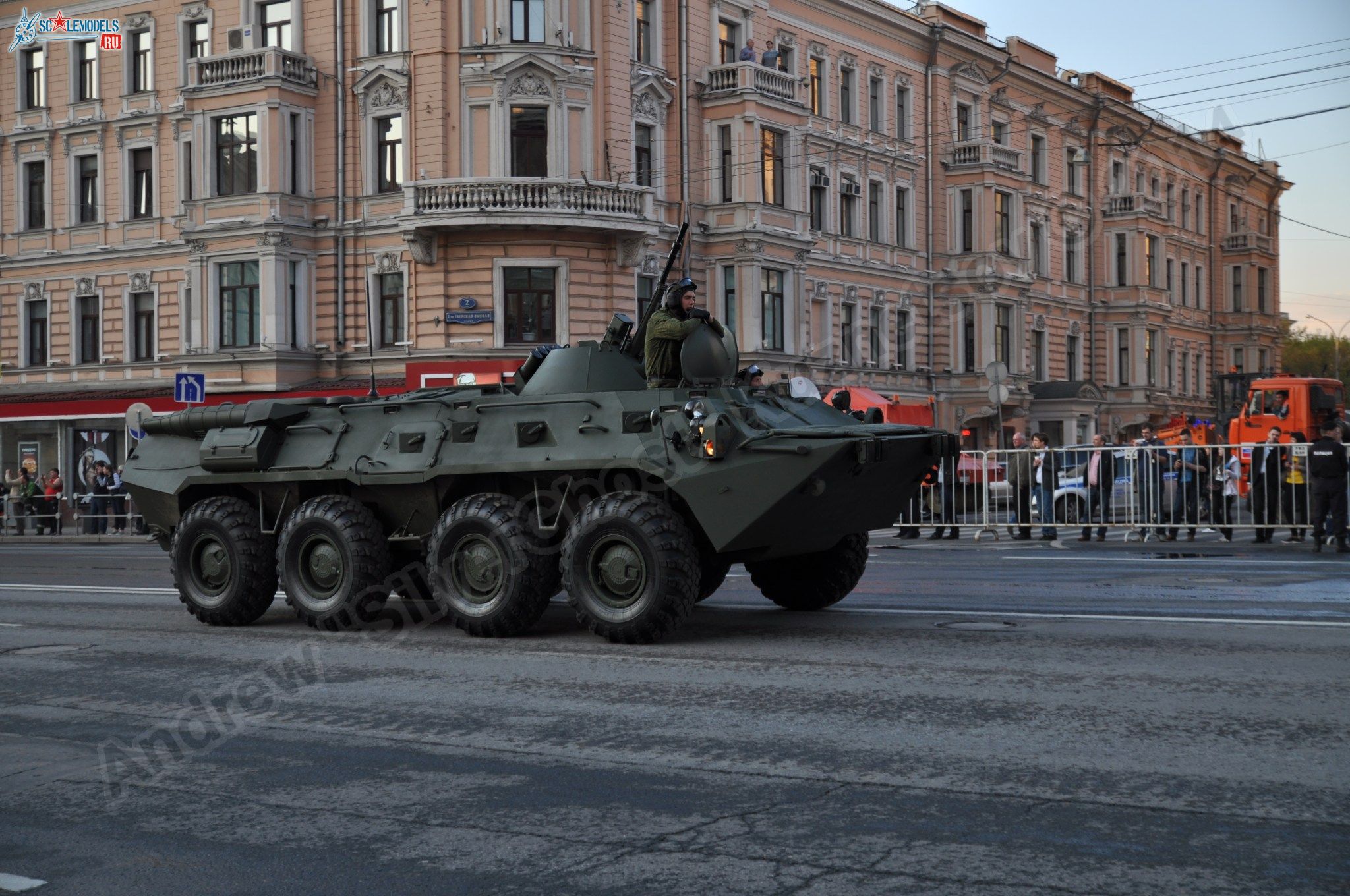 Victory_day_parade_2014_0111.jpg