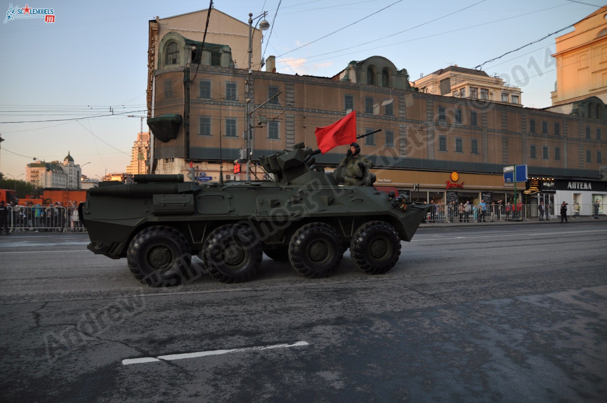 Victory_day_parade_2014_0210.jpg