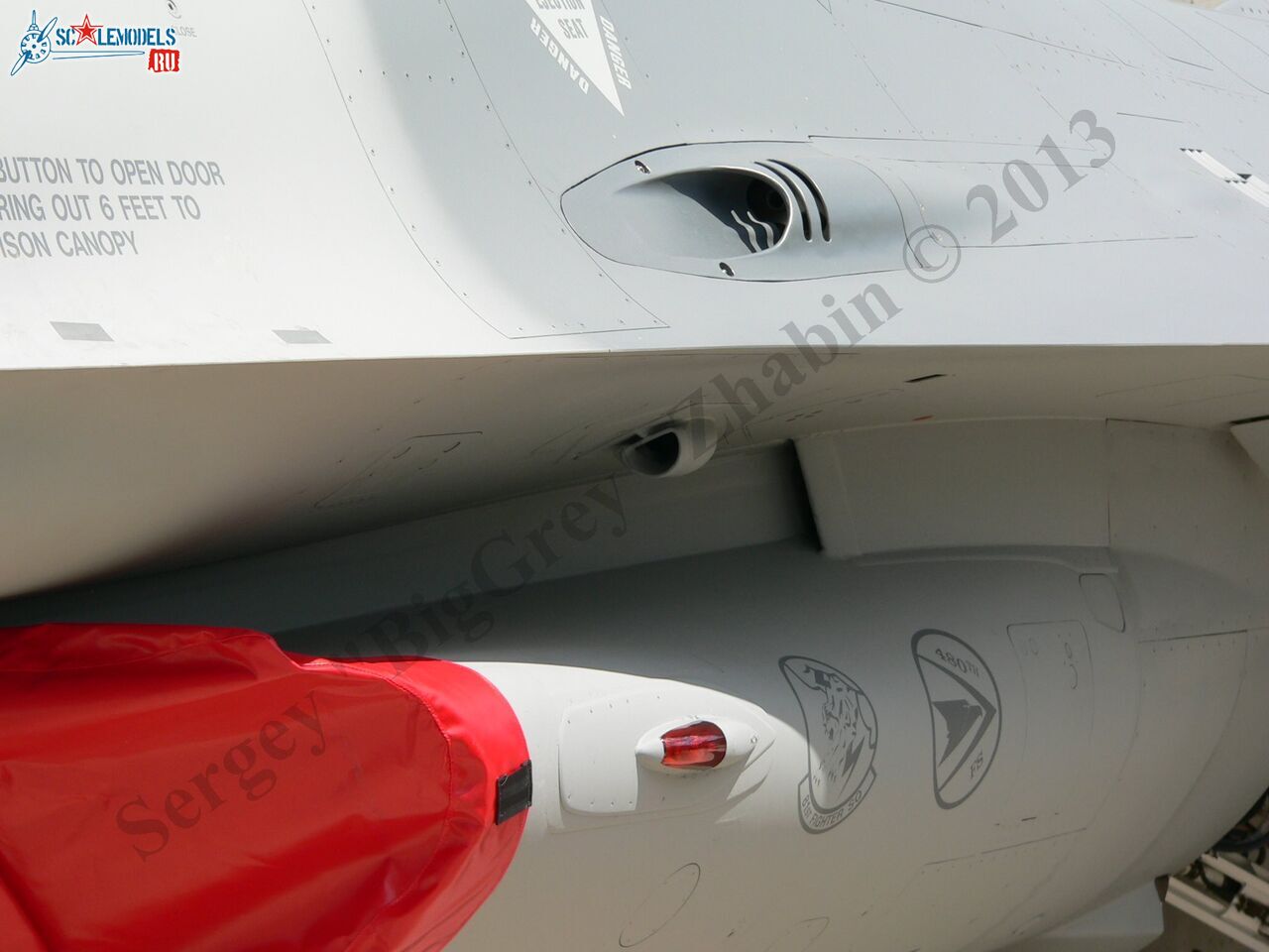 F-16C Fighting Falcon (8).JPG