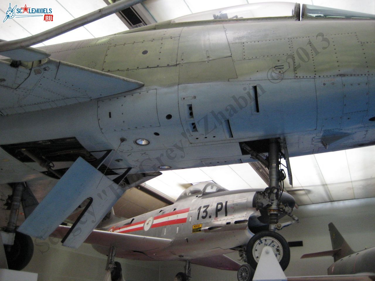 F-100 Super Sabre_06.JPG