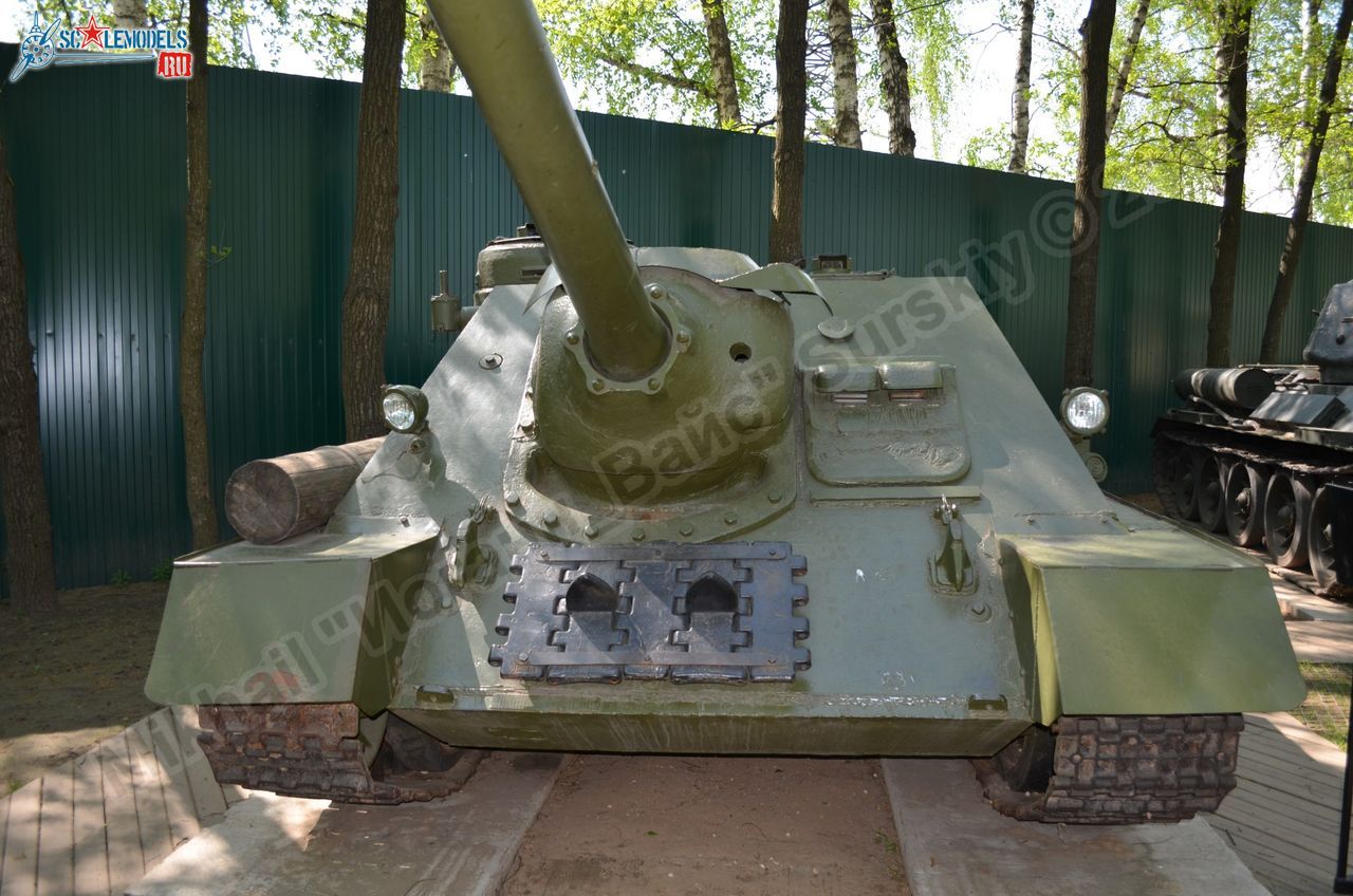 SU-100_0003.jpg