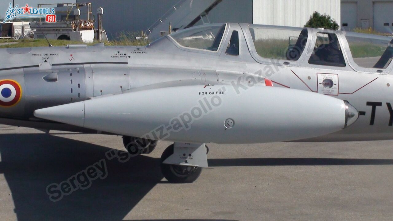 Fouga_CM-170R_Magister_0016.jpg