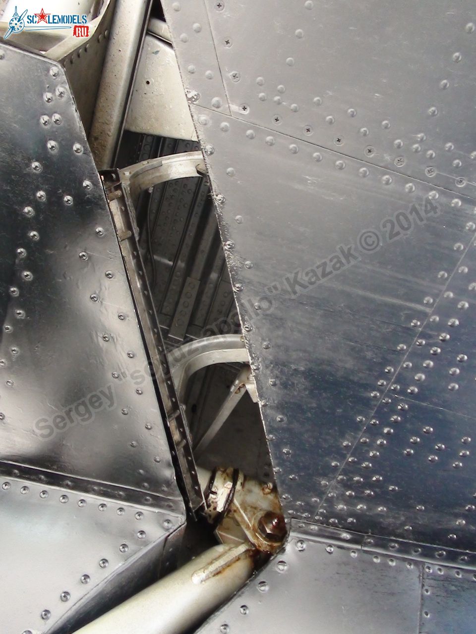 B-24_Liberator_0102.jpg