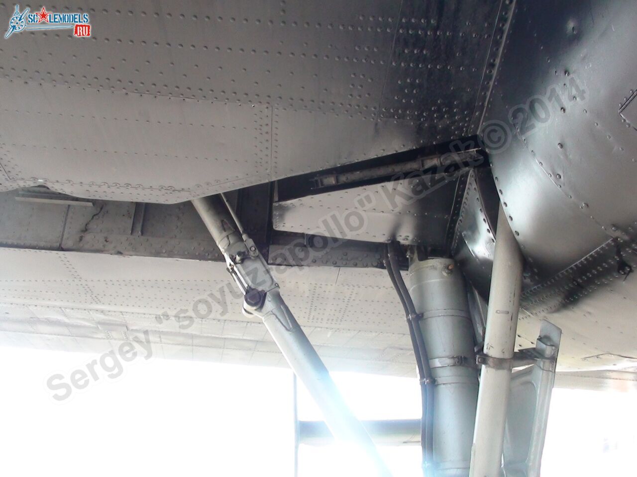 B-24_Liberator_0107.jpg