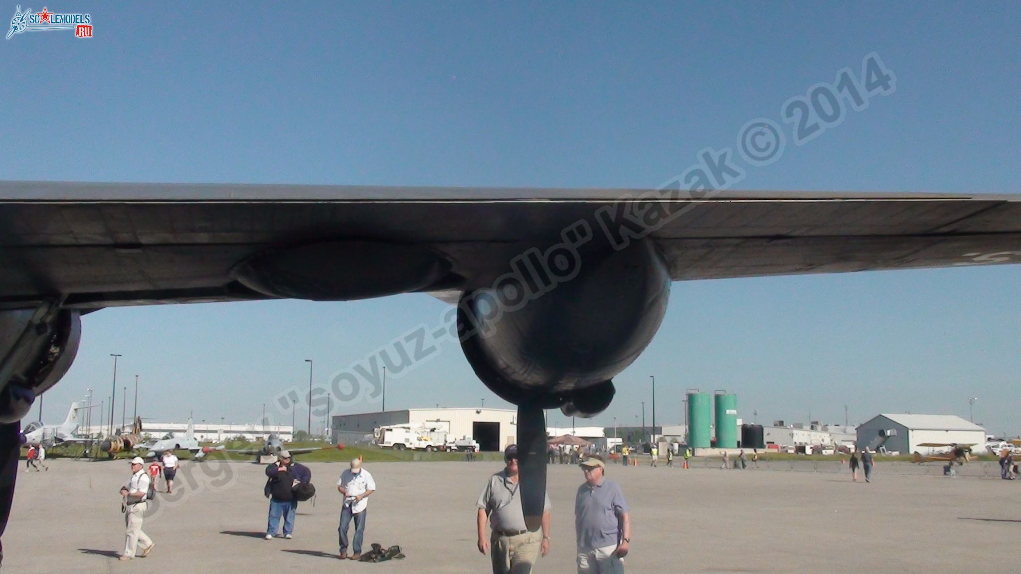 B-24_Liberator_0008.jpg