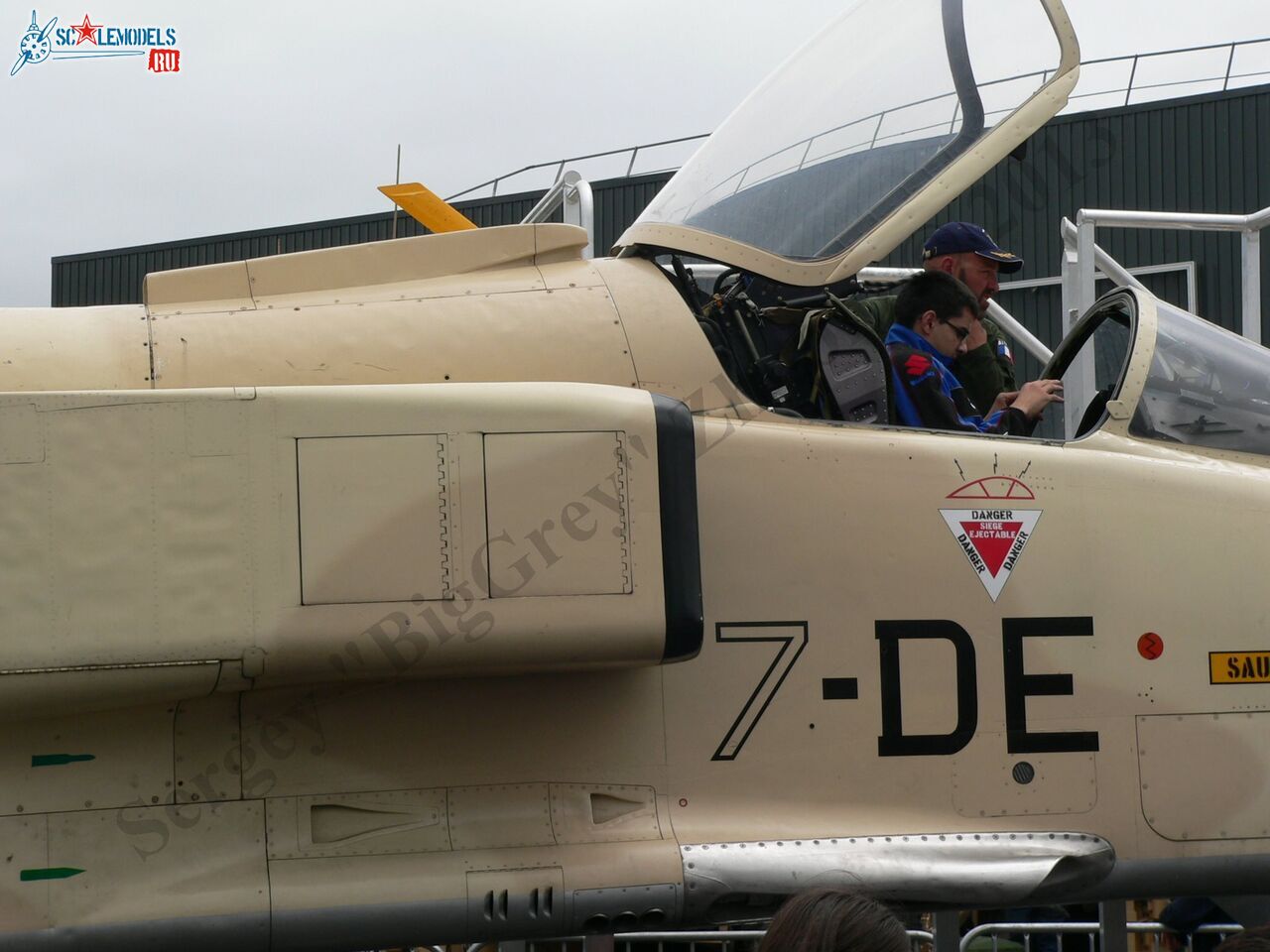 Jaguar A_22.JPG