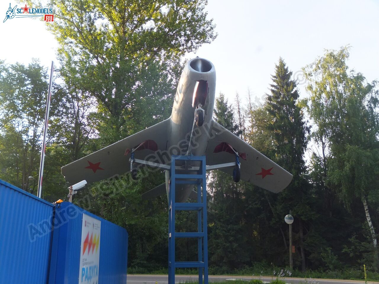 MiG-15UTI_0054.jpg