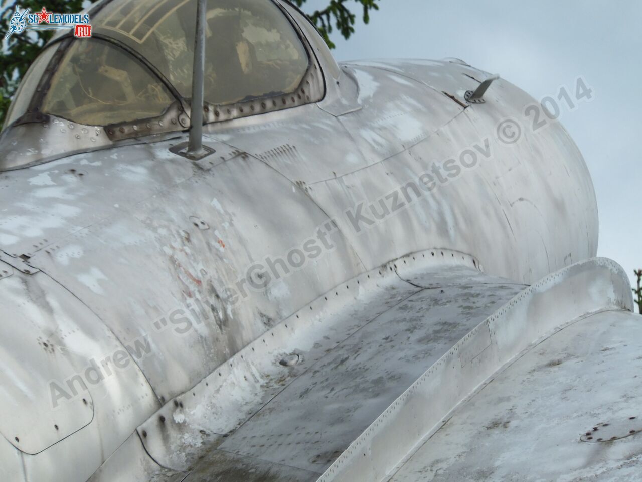 MiG-17_Vyazma_airbase_0050.jpg