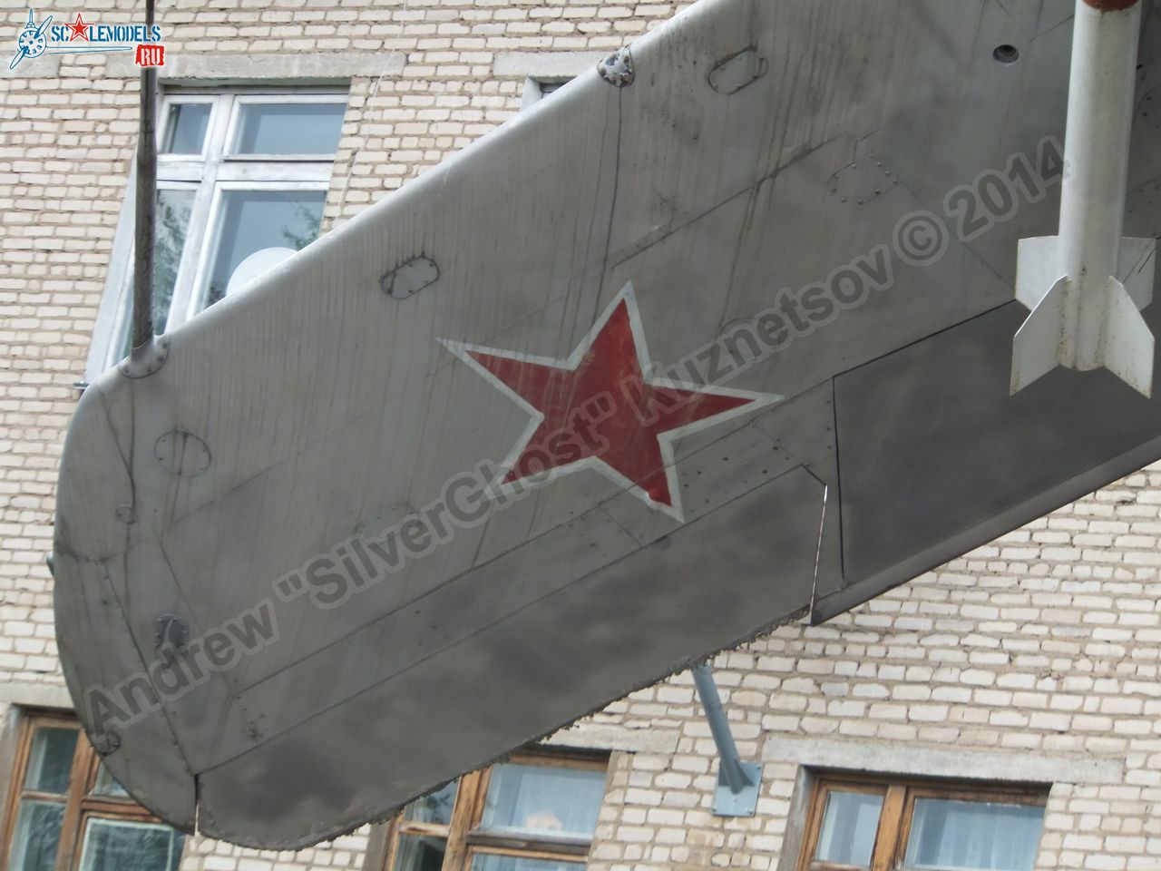 MiG-17_Vyazma_airbase_0139.jpg