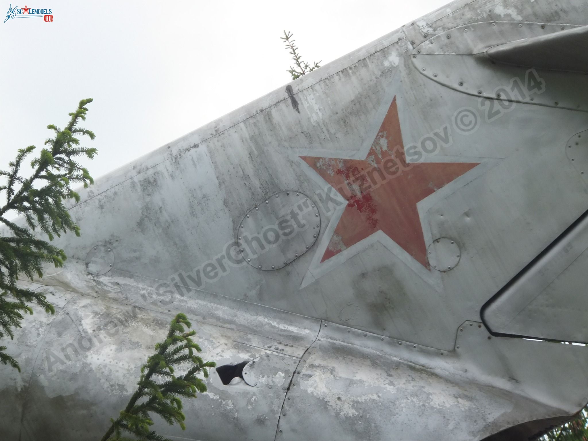 MiG-17_Vyazma_airbase_0082.jpg