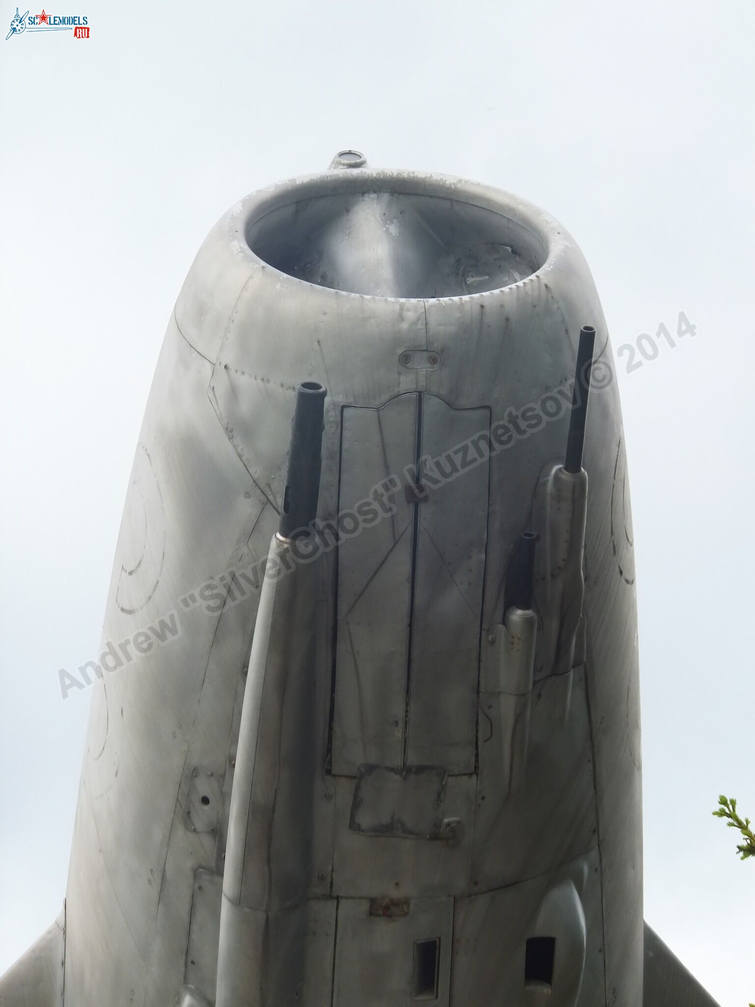 MiG-17_Vyazma_airbase_0132.jpg