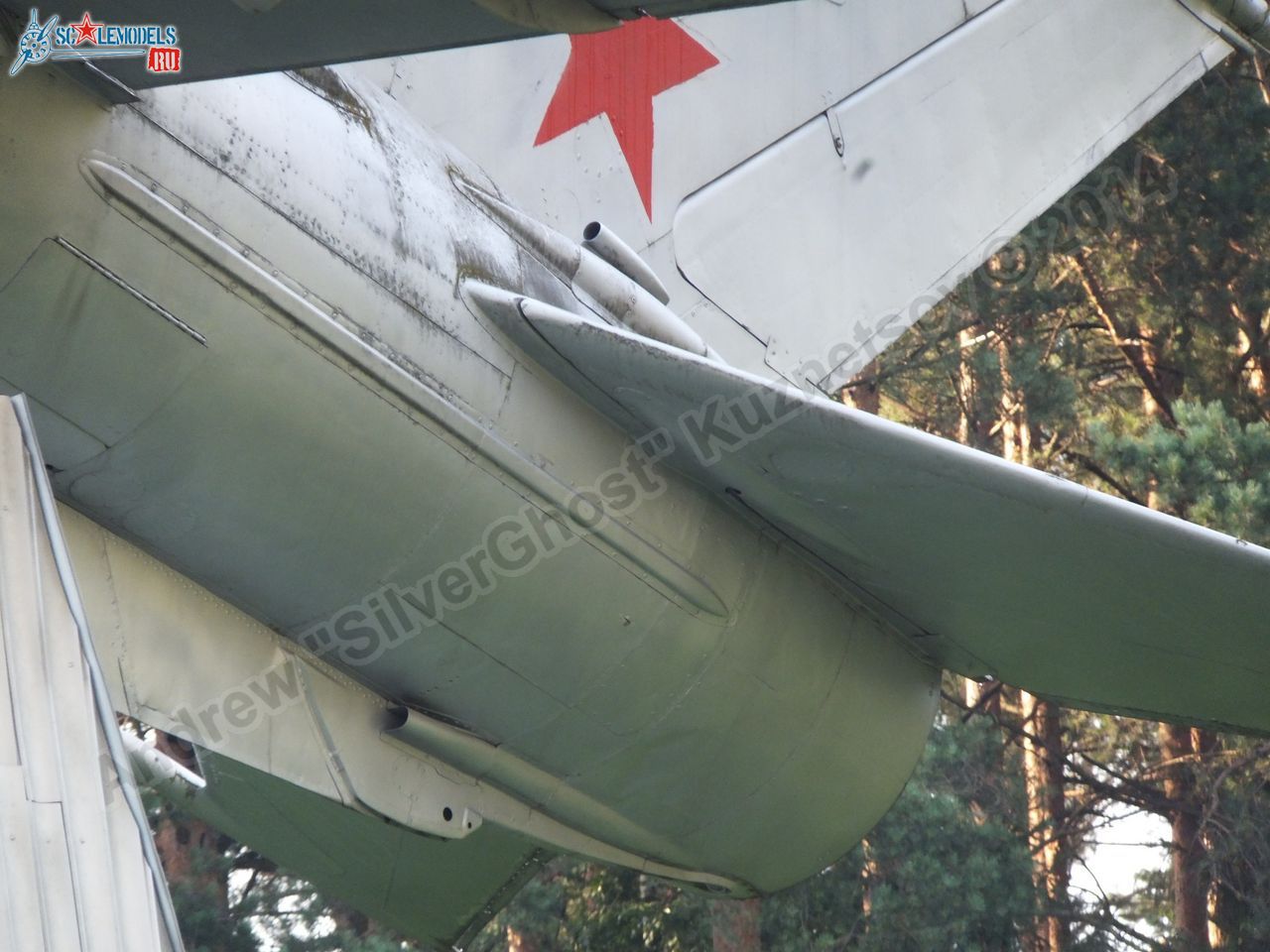 MiG-21F-13_0009.jpg