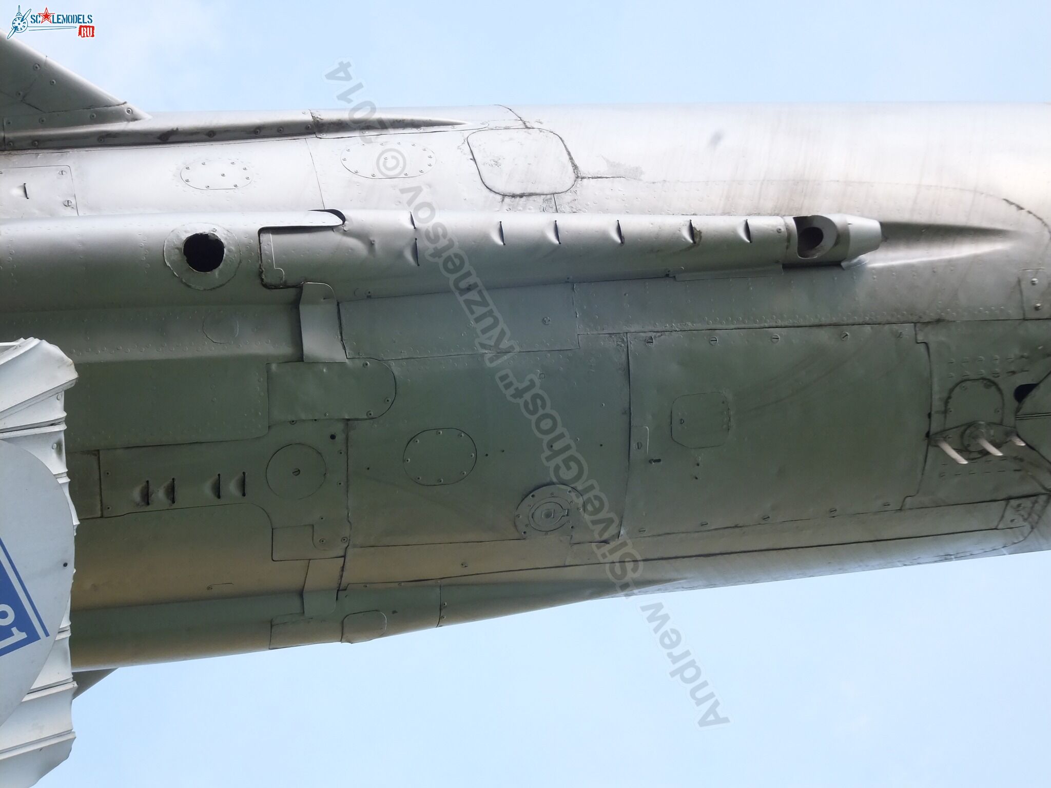 MiG-21F-13_0101.jpg