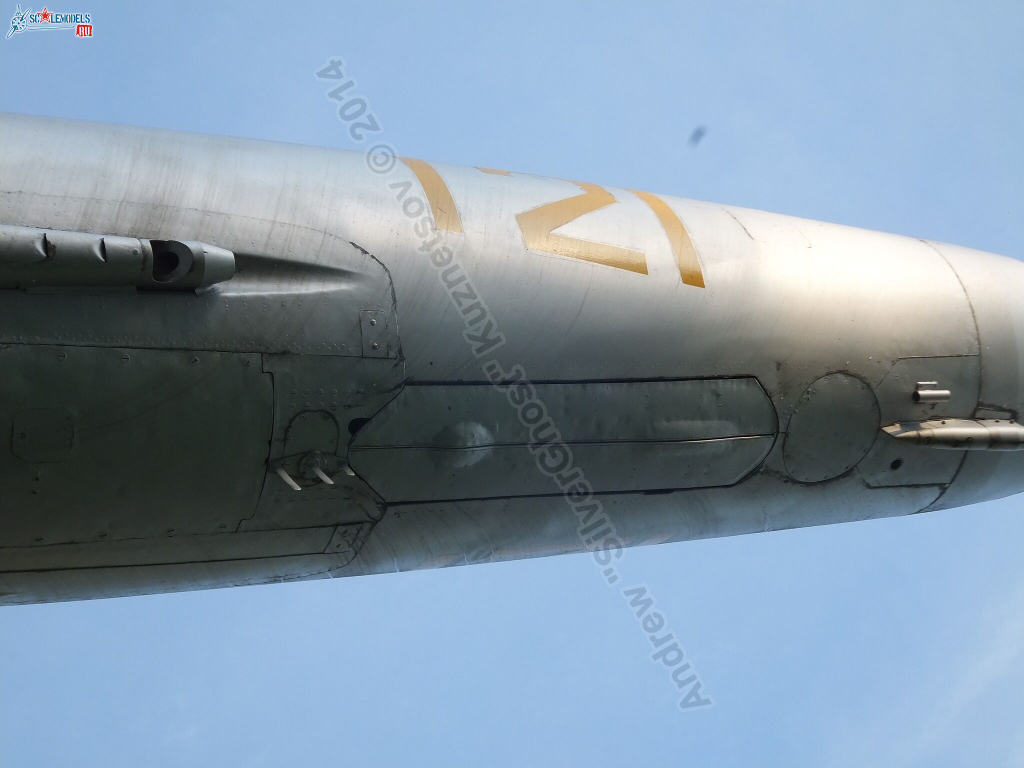 MiG-21F-13_0102.jpg