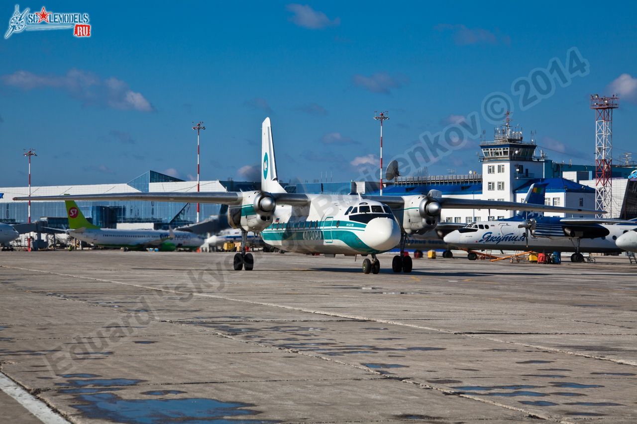 An-24RV_RA-46621_0000.jpg