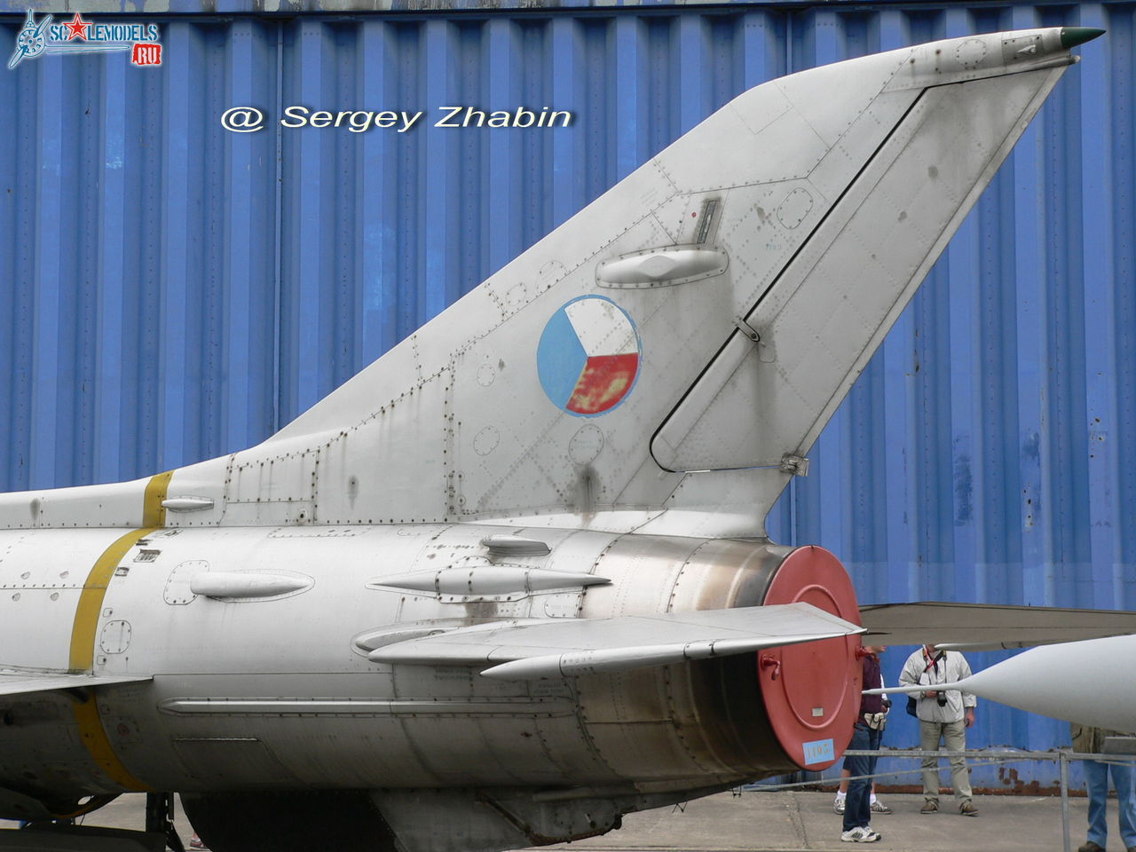 MiG-21F-13_01.jpg