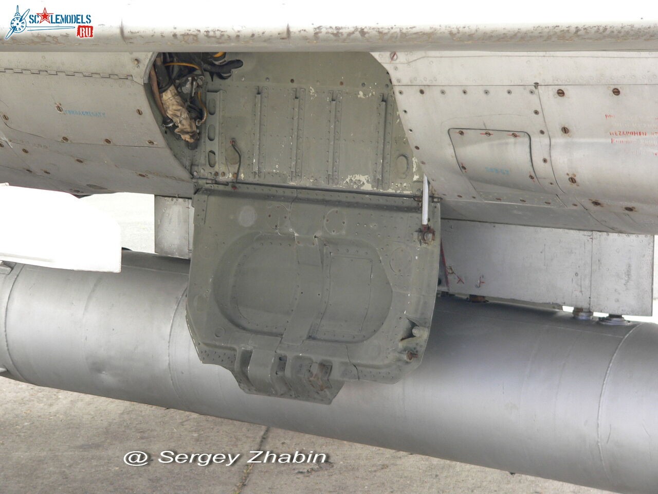 MiG-21F-13_40.jpg