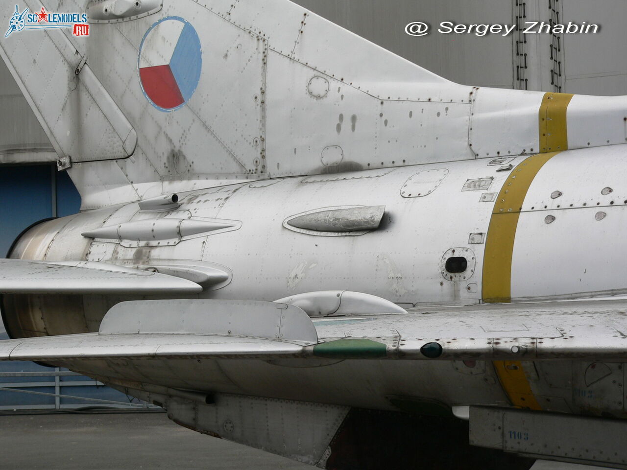 MiG-21F-13_44.jpg