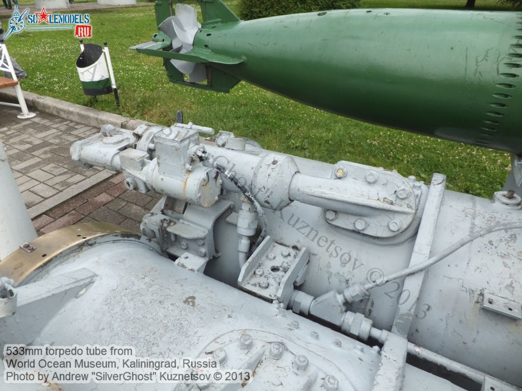 533mm_Torpedo_tube_0026.jpg