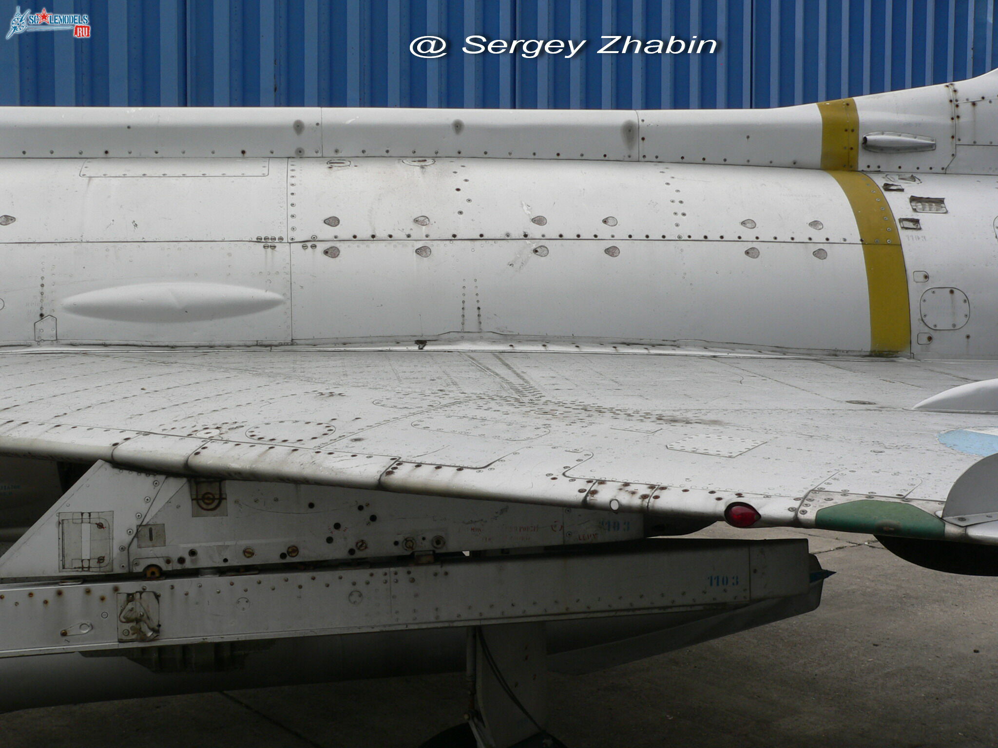 MiG-21F-13_09.jpg
