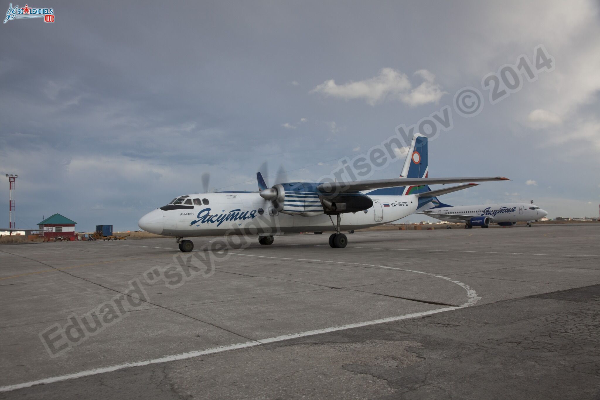 An-24_RA-46479_0005.jpg