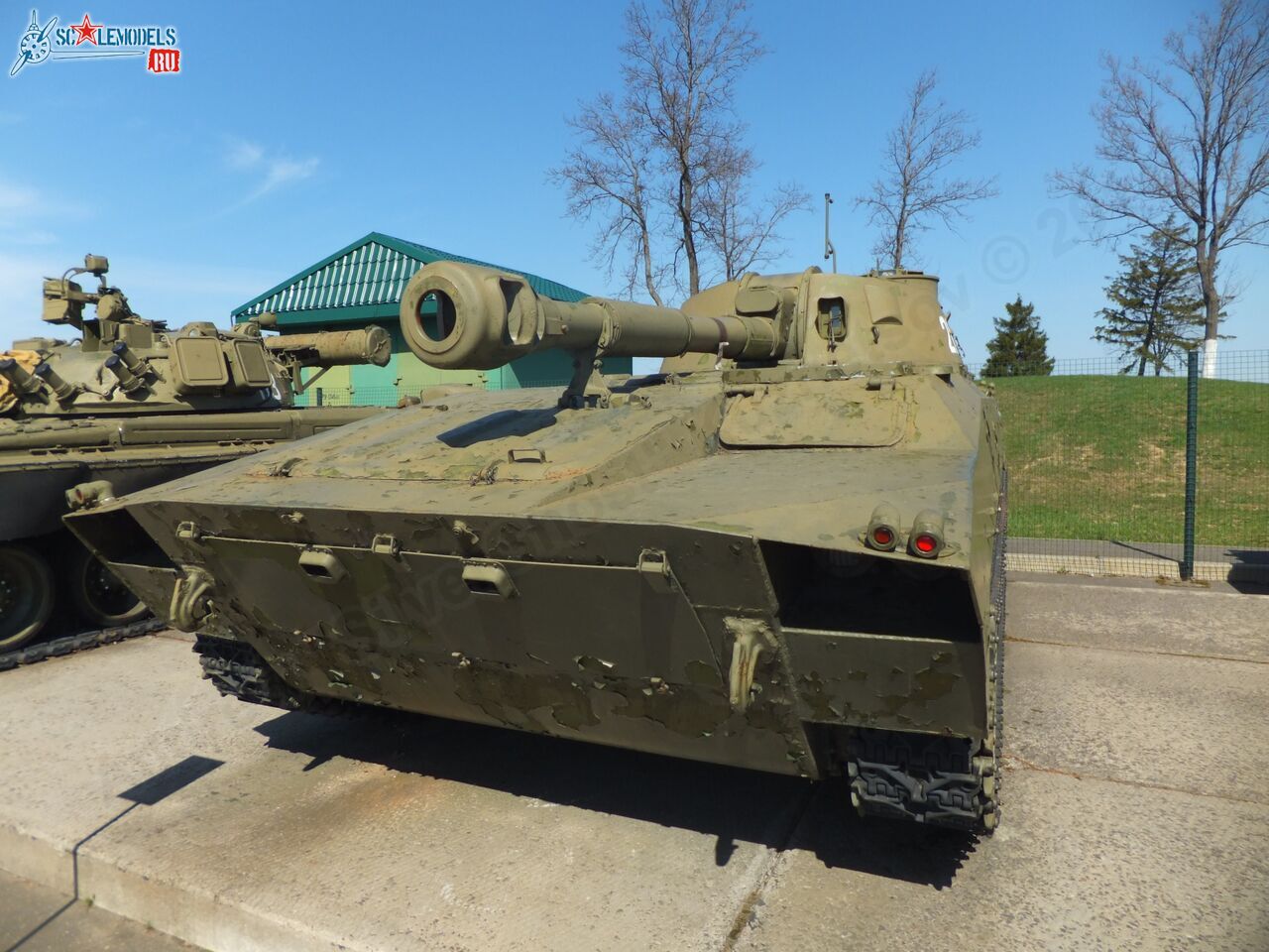 2S1_Gvozdika_0014.jpg