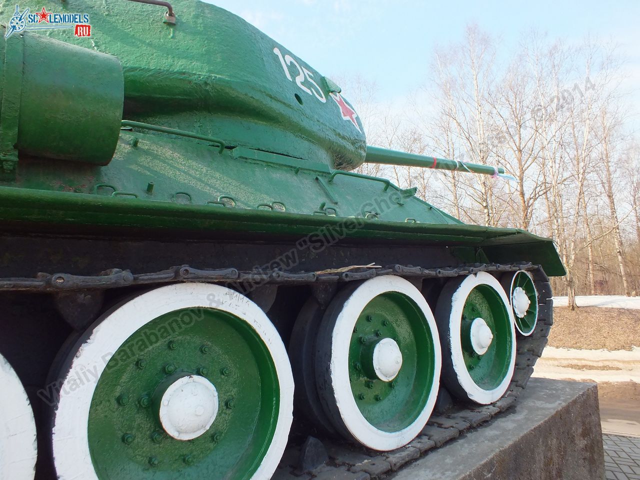T-34-85_Smolensk_0009.jpg