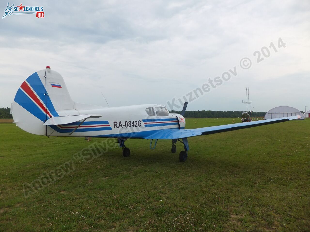 Yak-18T_0006.jpg