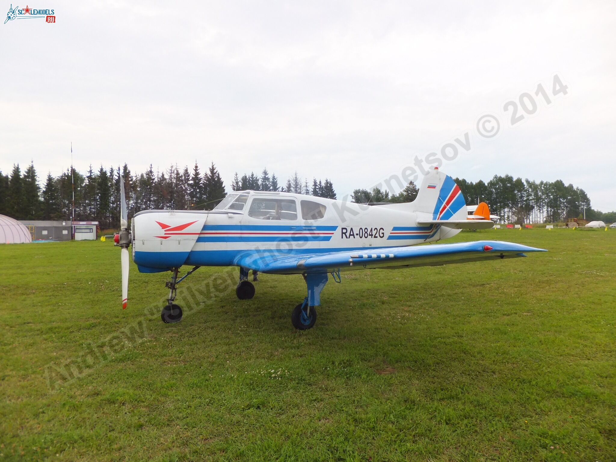 Yak-18T_0004.jpg