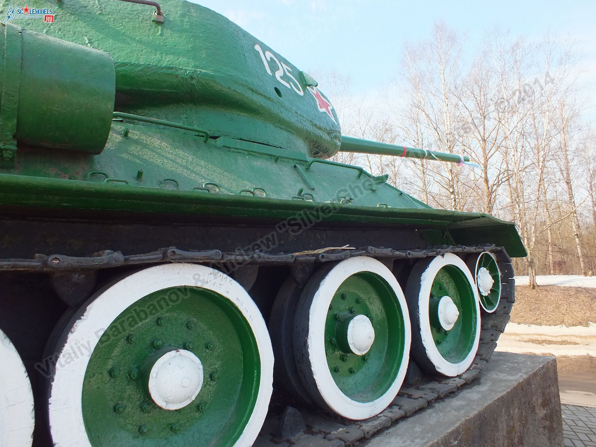 T-34-85_Smolensk_0009.jpg