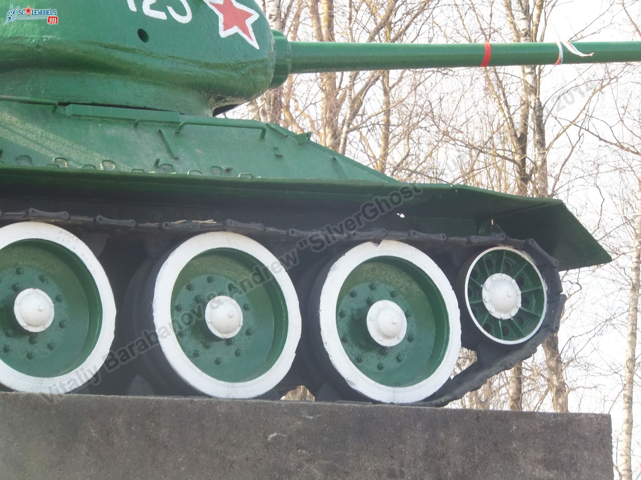 T-34-85_Smolensk_0028.jpg