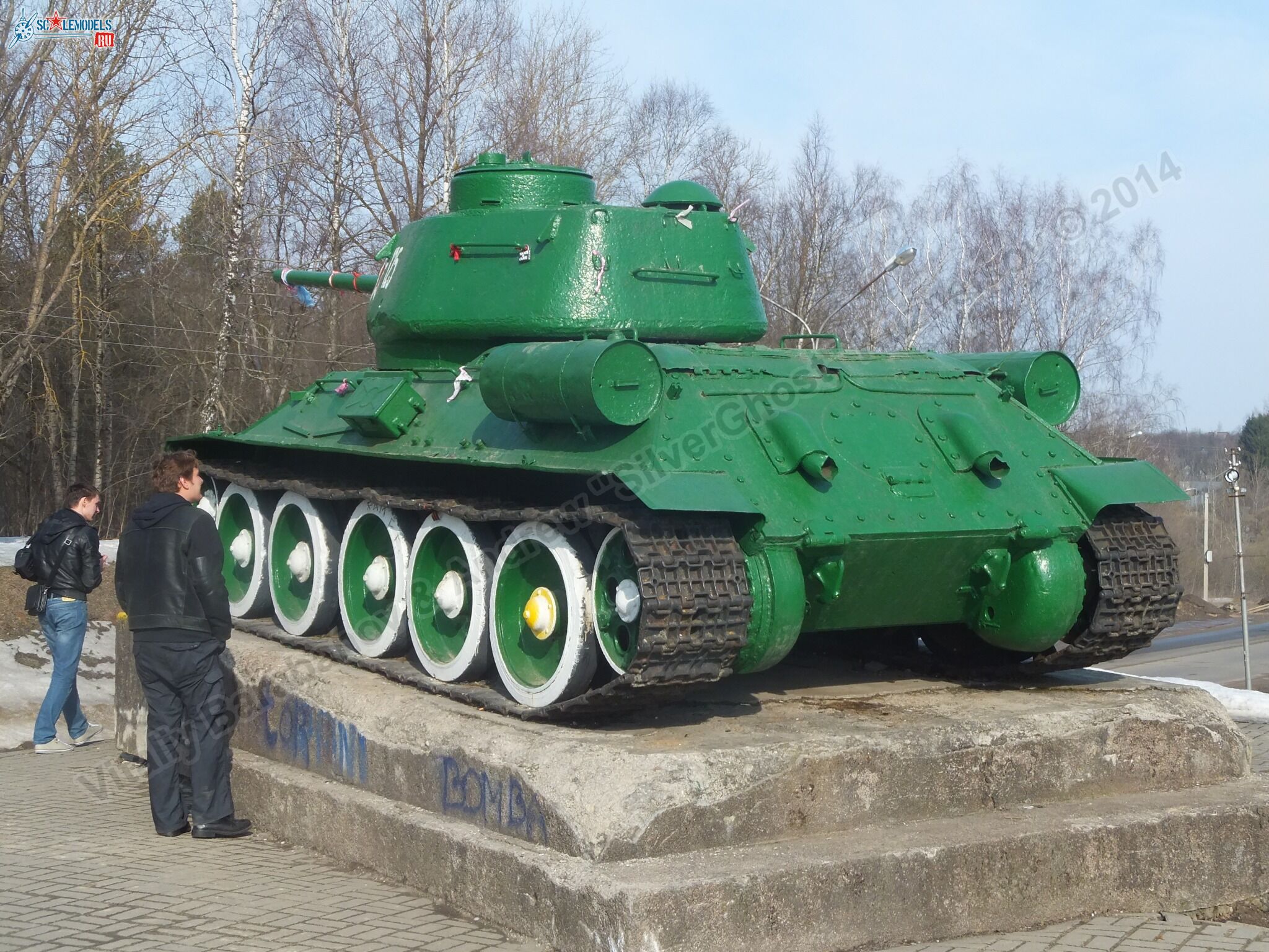 T-34-85_Smolensk_0040.jpg