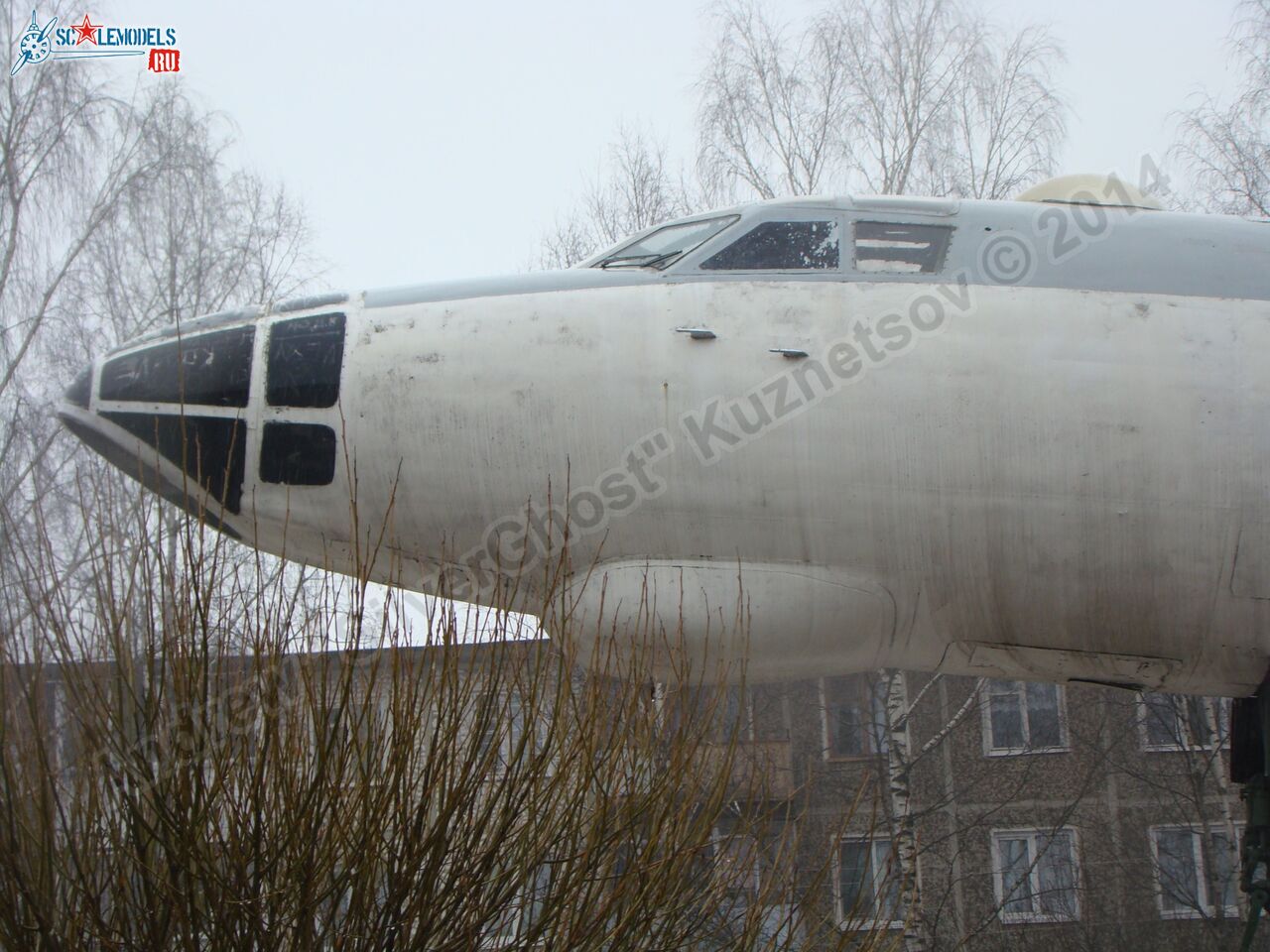 Tu-16_Badger_Smolensk_0010.jpg