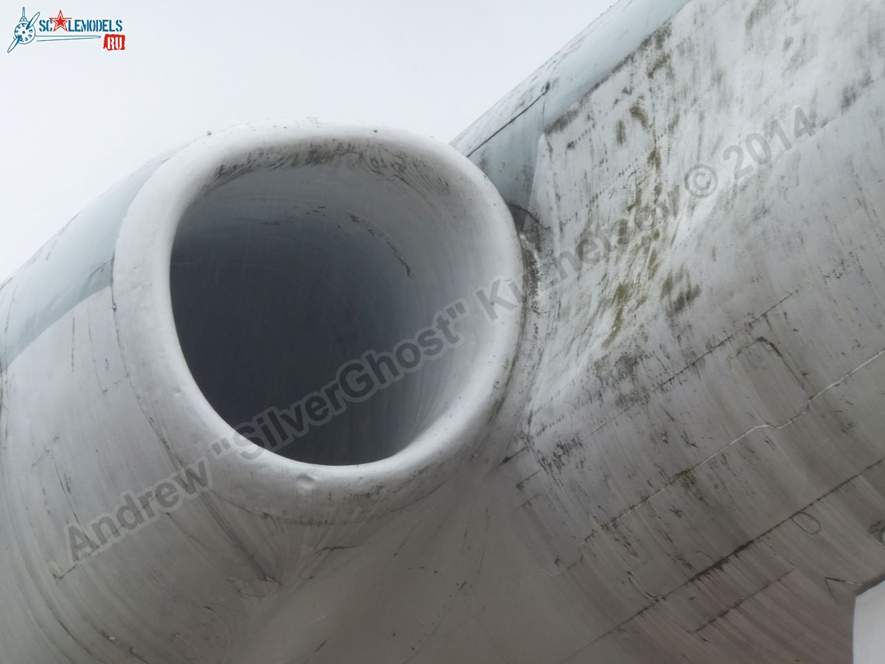 Tu-16_Badger_Smolensk_0127.jpg