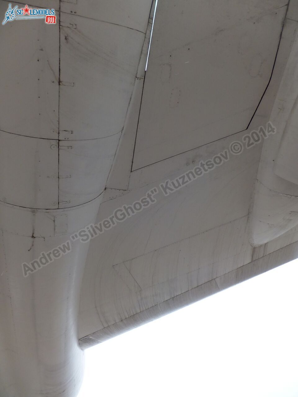 Tu-16_Badger_Smolensk_0250.jpg