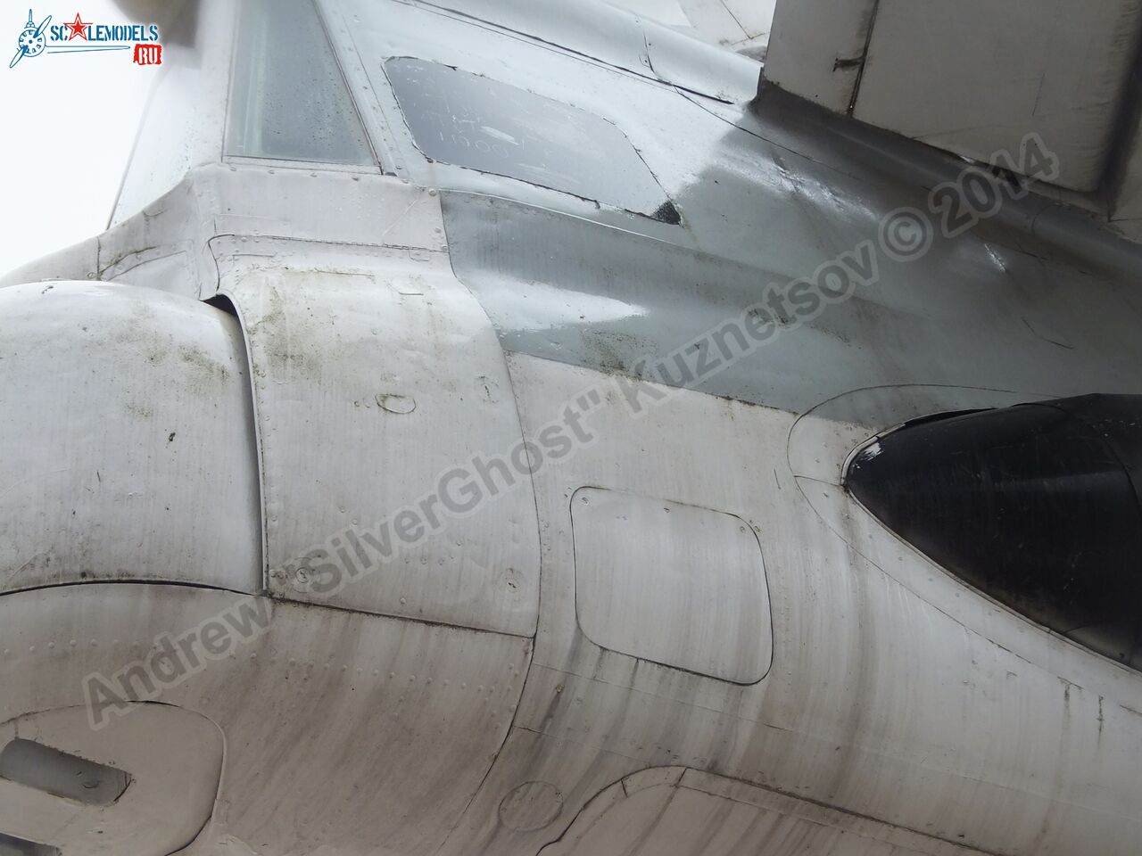Tu-16_Badger_Smolensk_0307.jpg
