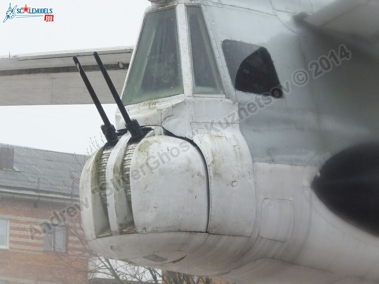 Tu-16_Badger_Smolensk_0335.jpg