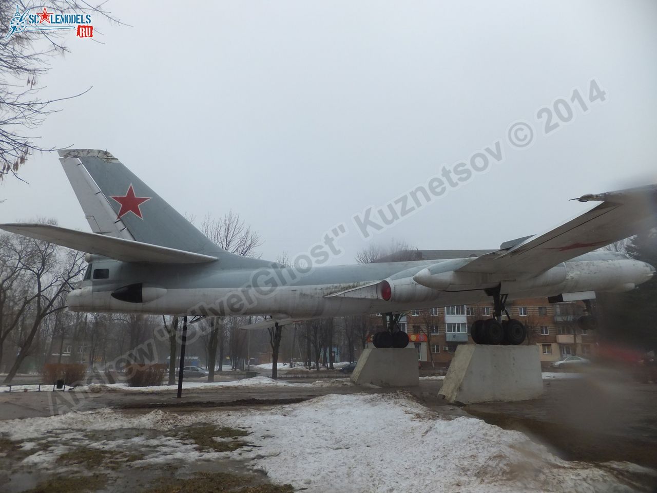 Tu-16_Badger_Smolensk_0350.jpg