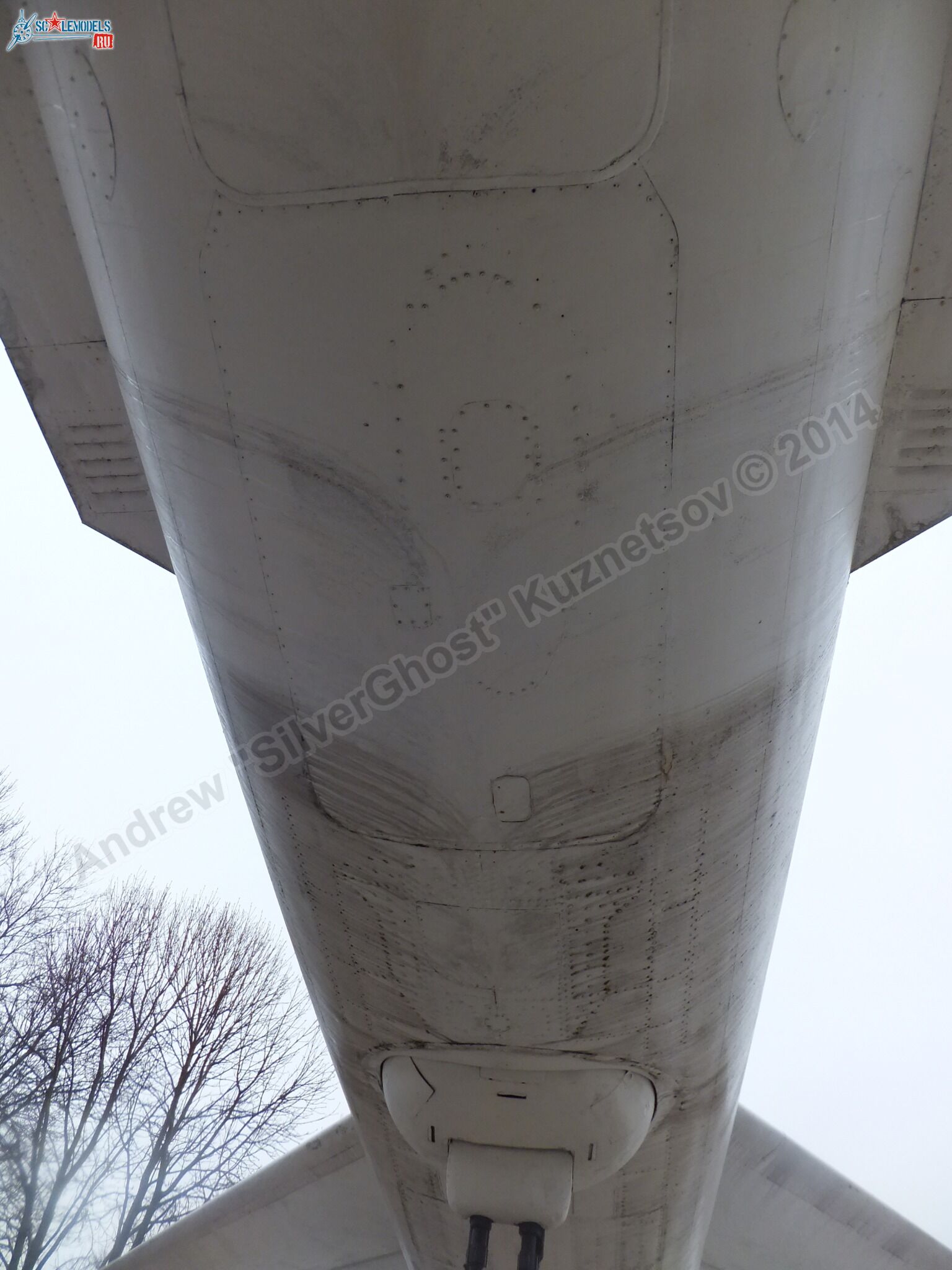 Tu-16_Badger_Smolensk_0273.jpg