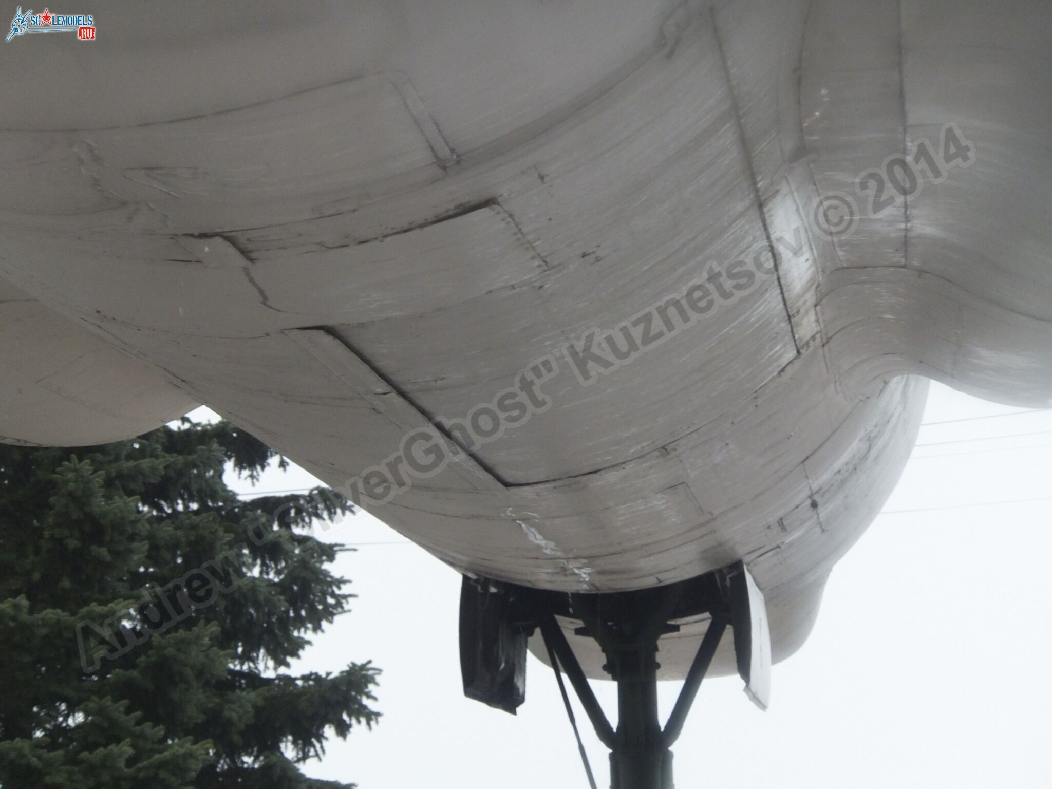 Tu-16_Badger_Smolensk_0328.jpg