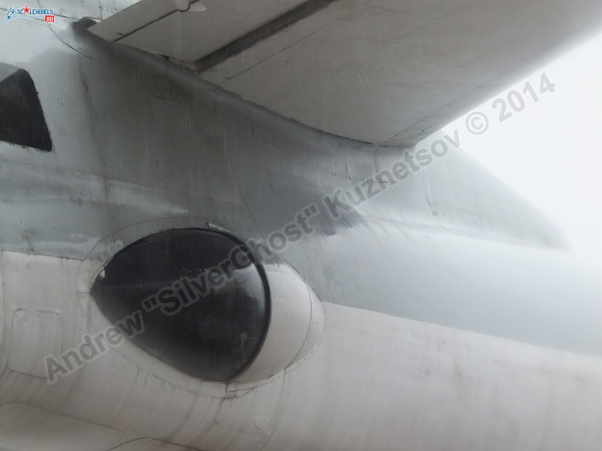 Tu-16_Badger_Smolensk_0336.jpg